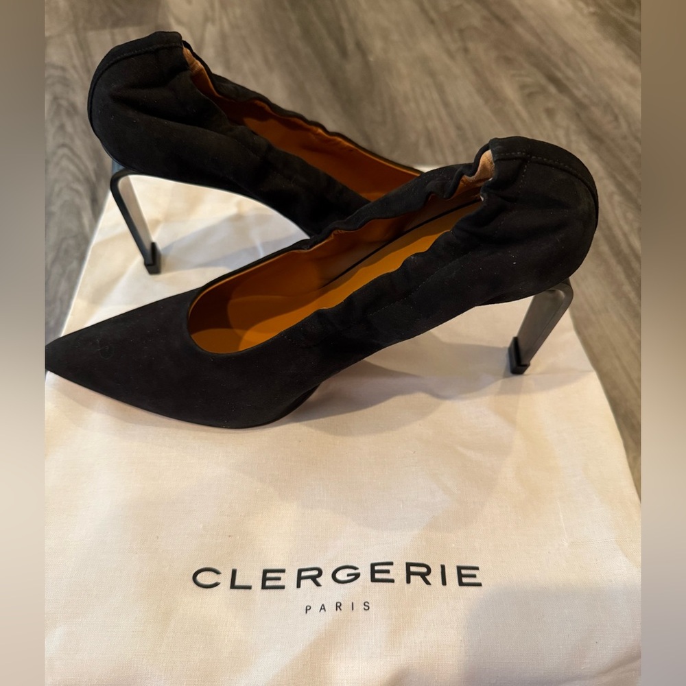 Robert Clergerie Paris Black Suede Heels 8/38 🔴Worn once🔴 3” Heel